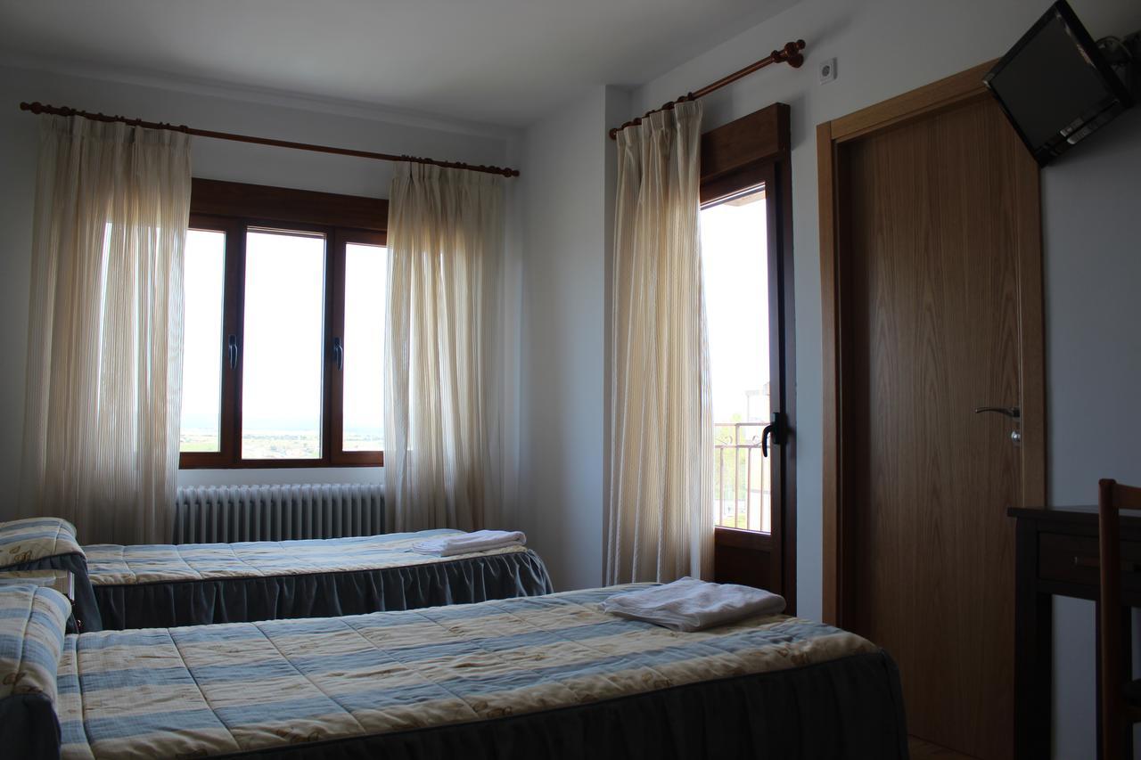 Hostal Mirobriga Ciudad Rodrigo Ngoại thất bức ảnh